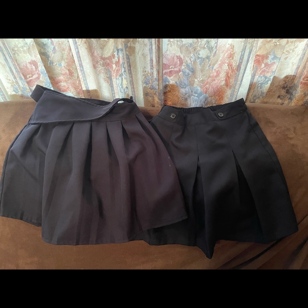 Uniforms for school - Picture 4 of 7